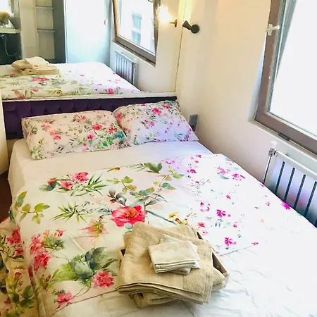 Apartment Taksim Shine Center